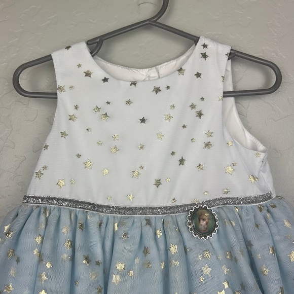 NWT Disney x Pippa and Julie Frozen Gown with Faux Fur coat - Picture 8 of 12